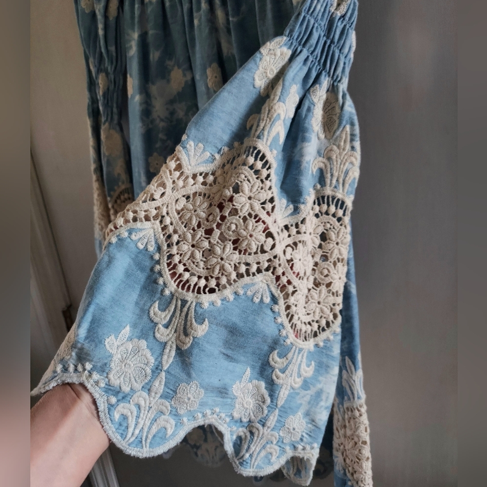 NWOT Union Of Angels Embroidered Blue And Cream Cotton Dress Bell Sleeves XS - Picture 3 of 14
